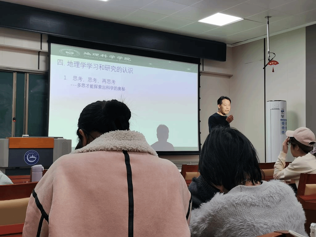 米兰官方旗舰店